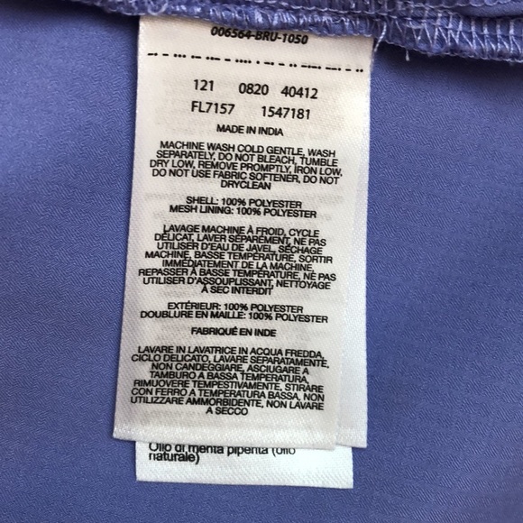 Columbia- Women’s periwinkle sleeveless snap closure blouse. Quick Dry. M/M - Picture 9 of 9